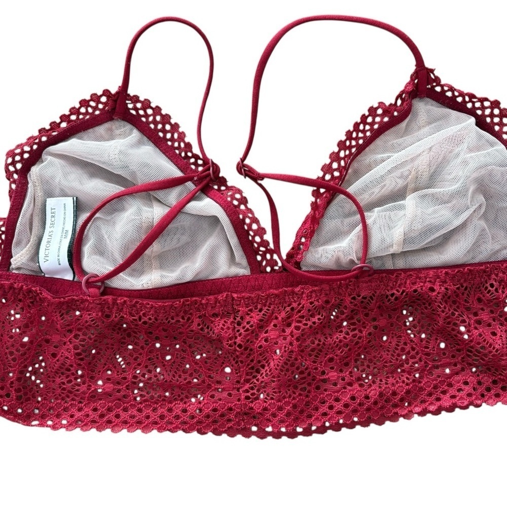 Victoria's Secret Raspberry Lace Bralette - Picture 2 of 4